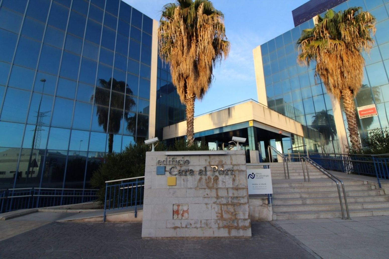 Oficina de lloguer a Puerto de Sagunto - Av. Jerónimo Roure, Avenida de Abril - 9 de Octubre