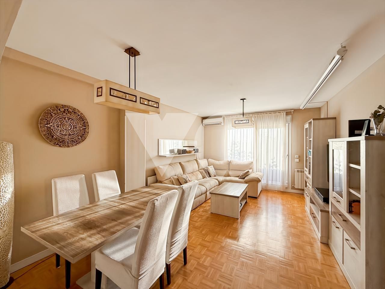 Living room of Duplex for sale in Villanueva del Pardillo  with Air Conditioner, Heating and Parquet flooring