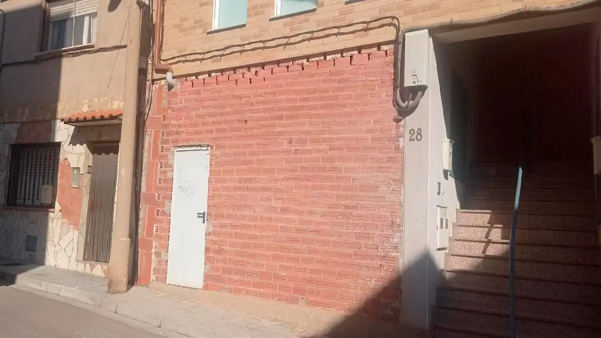 Vista exterior de Local en venta en María de Huerva