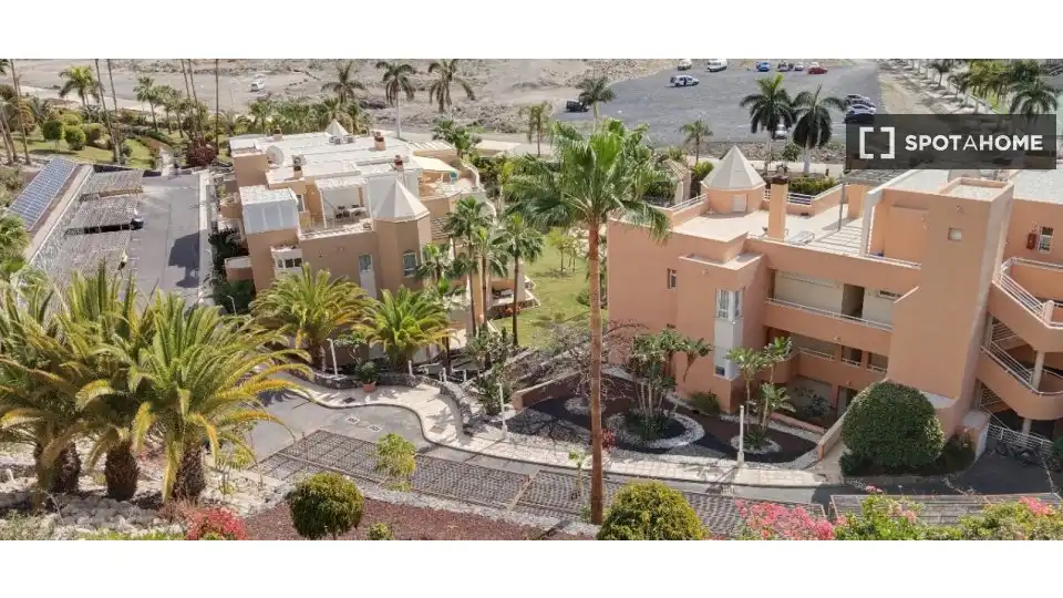 Room in La Caleta