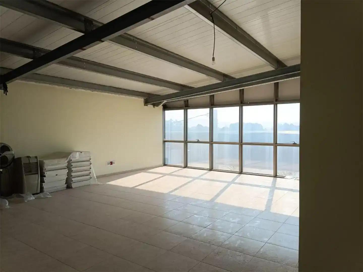 Industrial buildings for rent in Narón