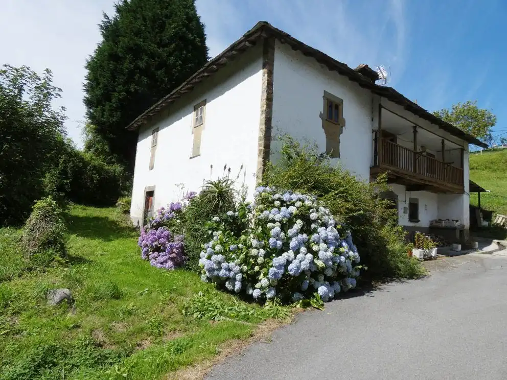 Exterior view of Houses for sale in Valdés - Luarca