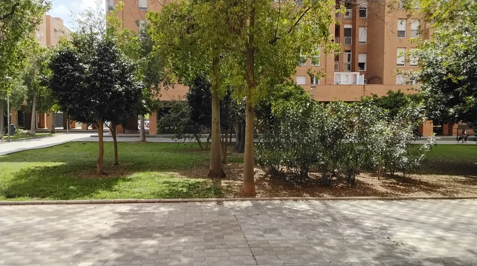 Vista exterior de Local en venta en Sevilla con Aire acondicionado