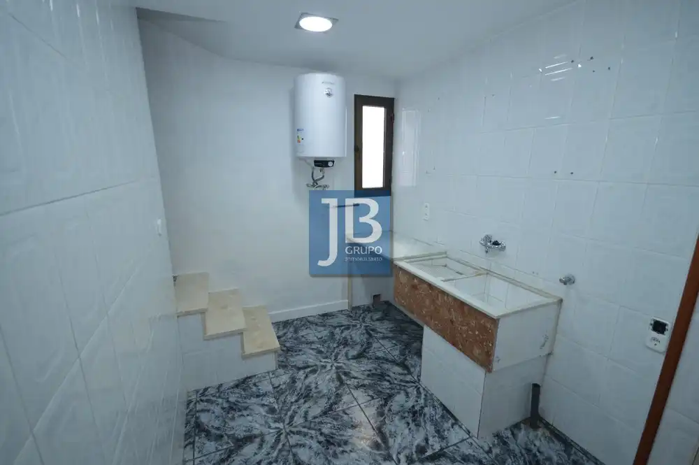 Bany de Casa adosada en venda en L'Alcúdia de Crespins amb Terrassa, Moblat i Forn