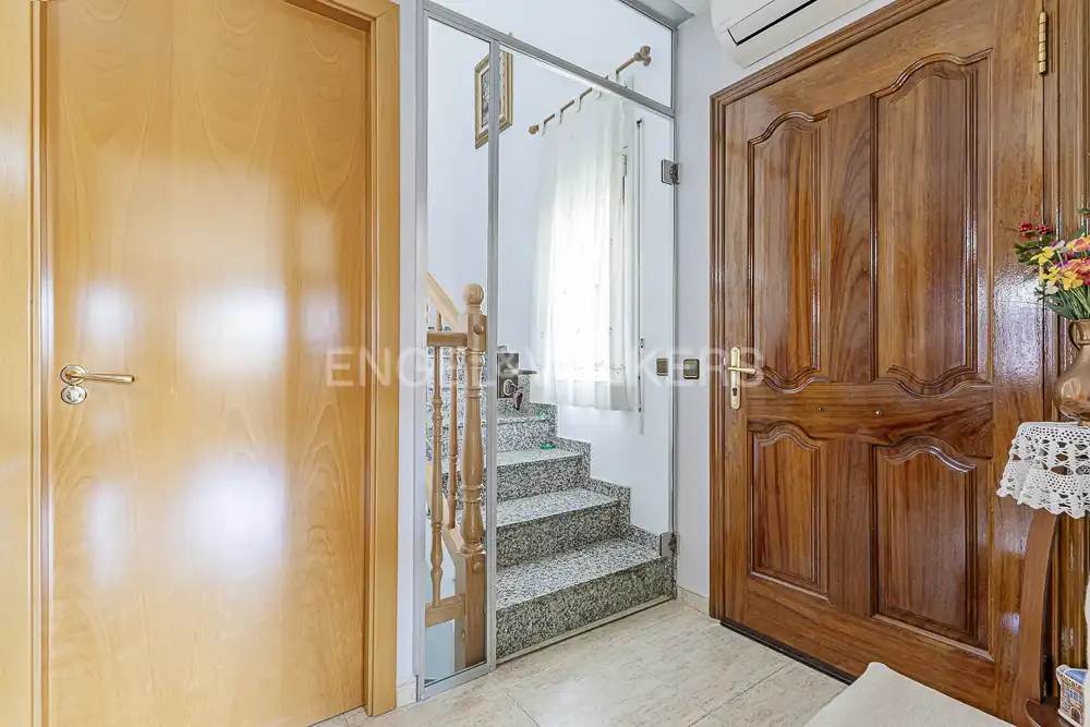 Casa o xalet en venda en La Torre de Claramunt amb Aire condicionat, Calefacció i Jardí privat
