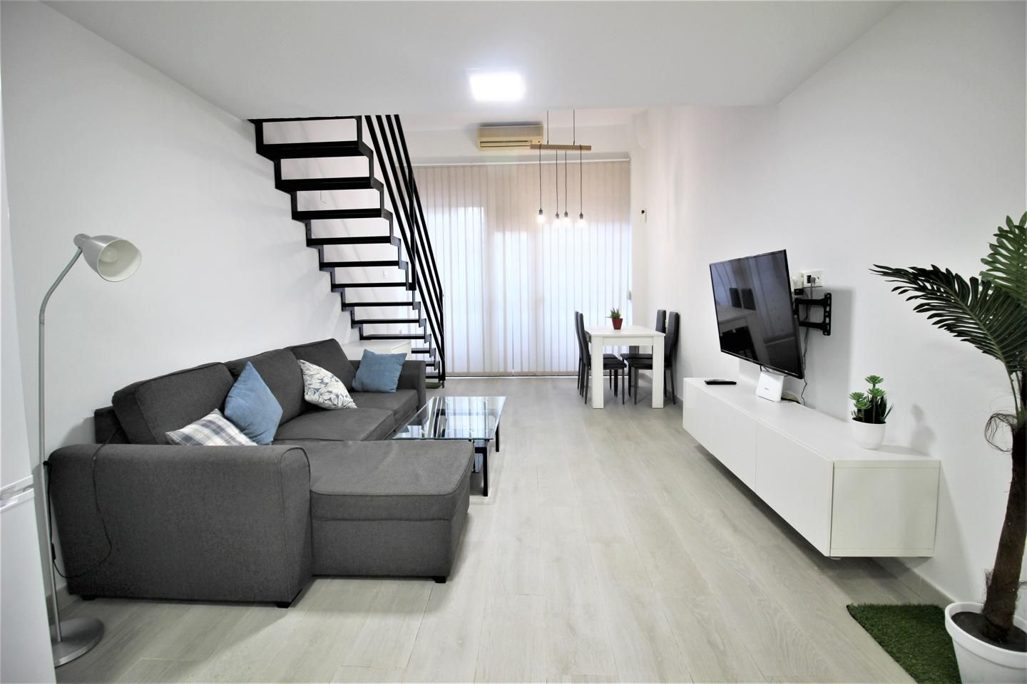 Loft de alquiler en Playa Paraíso, Aguadulce Sur