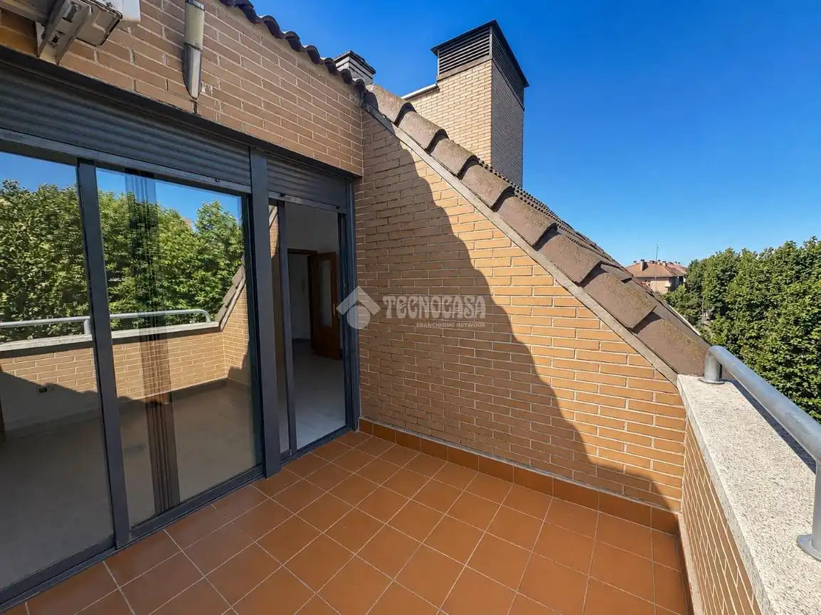Balcony of Flat for sale in Boadilla del Monte  with Terrace, Storage room and Community pool