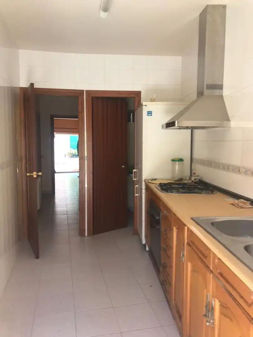 Cuina de Casa o xalet en venda en Cervià de Les Garrigues amb Calefacció, Jardí privat i Balcó
