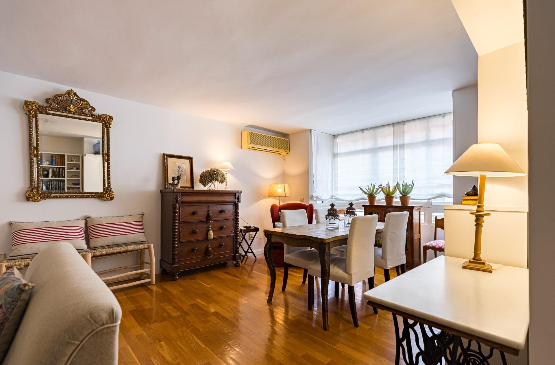 Dining room of Flat to rent in  Murcia Capital  with Air Conditioner, Heating and Parquet flooring