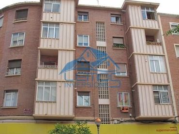Flat for sale in Valcuerna