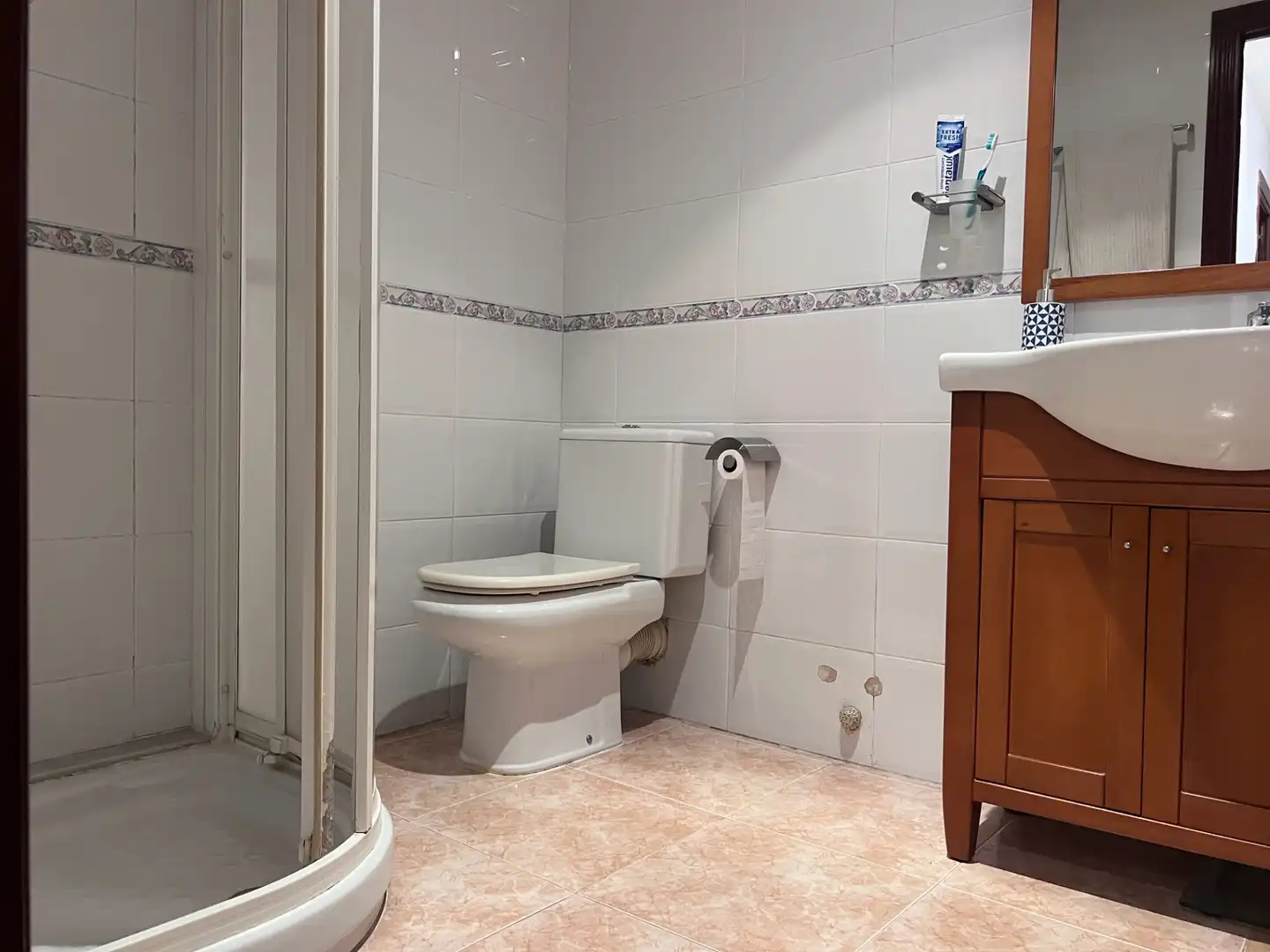 Bathroom of Ground floor for sale in Premià de Mar  with Air Conditioner, Terrace and Storage room