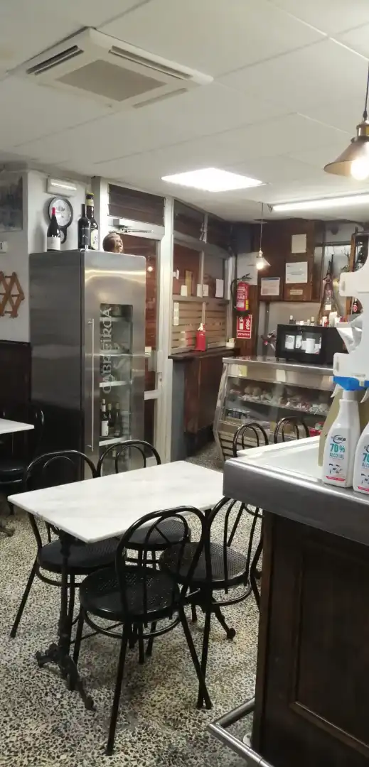 Local en traspaso en Vilanova i la Geltrú con Aire acondicionado, Calefacción y Terraza