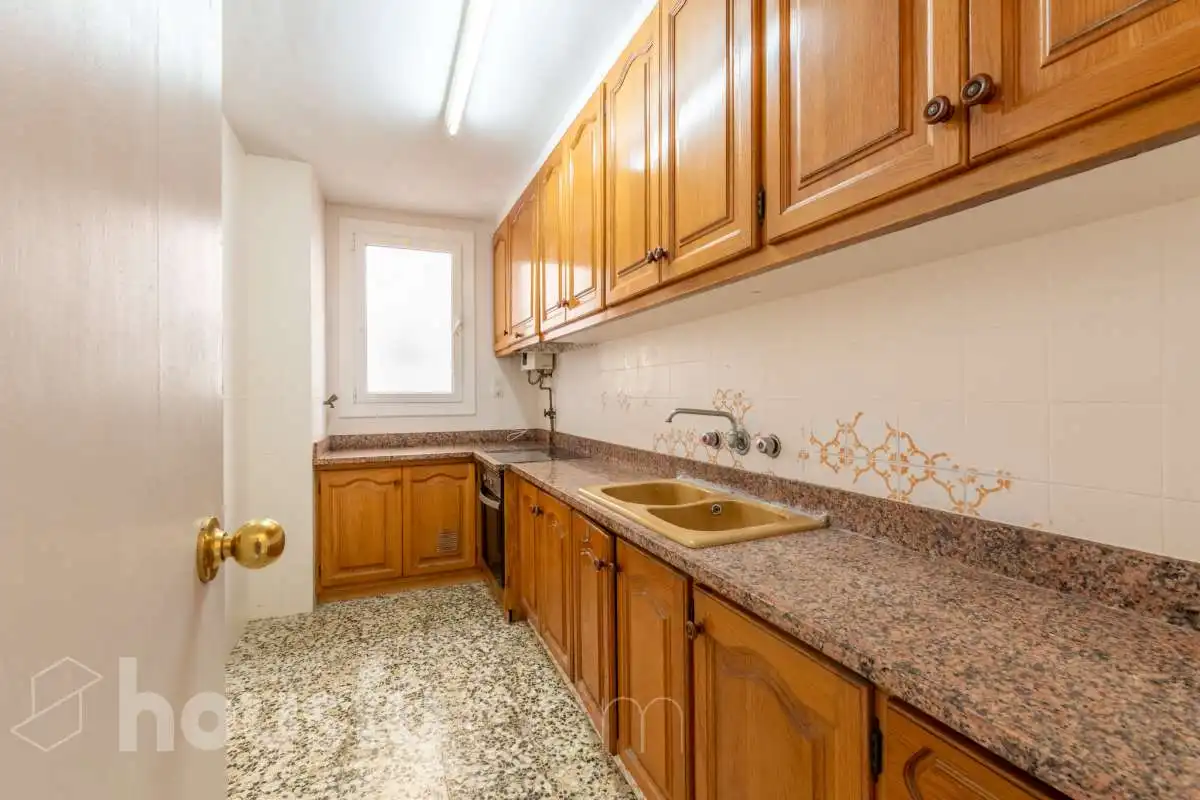 Kitchen of Attic for sale in Vilanova i la Geltrú  with Terrace and Storage room