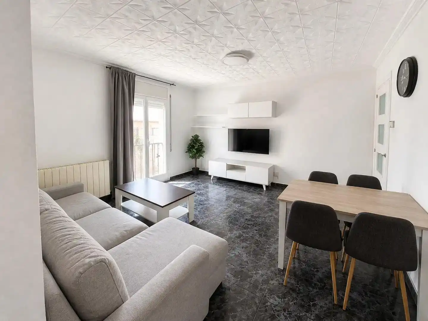 Wohnzimmer von Wohnung zum Verkauf in Ripollet mit Klimaanlage und Heizung