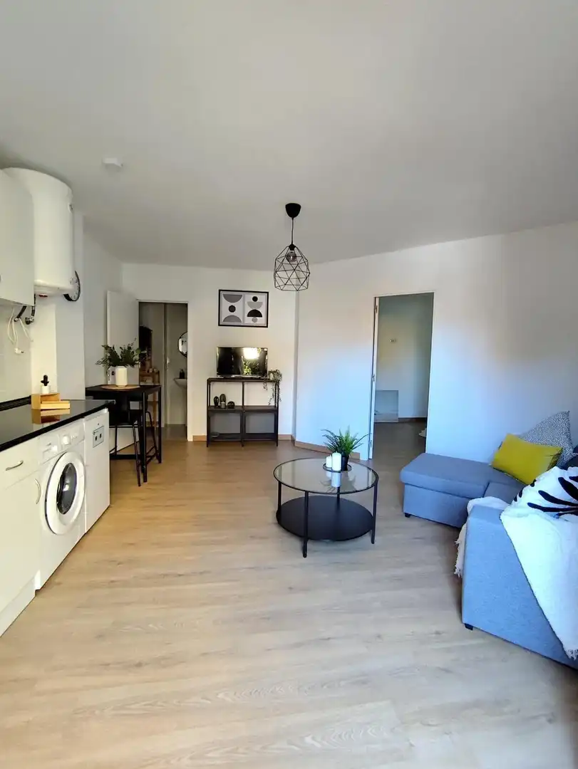 Wohnzimmer von Wohnungen zum Verkauf in Algeciras mit Möbliert