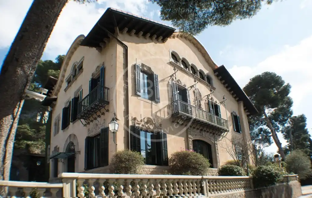 Exterior view of Houses for sale in Barcelona  with Air Conditioner, Heating and Terrace