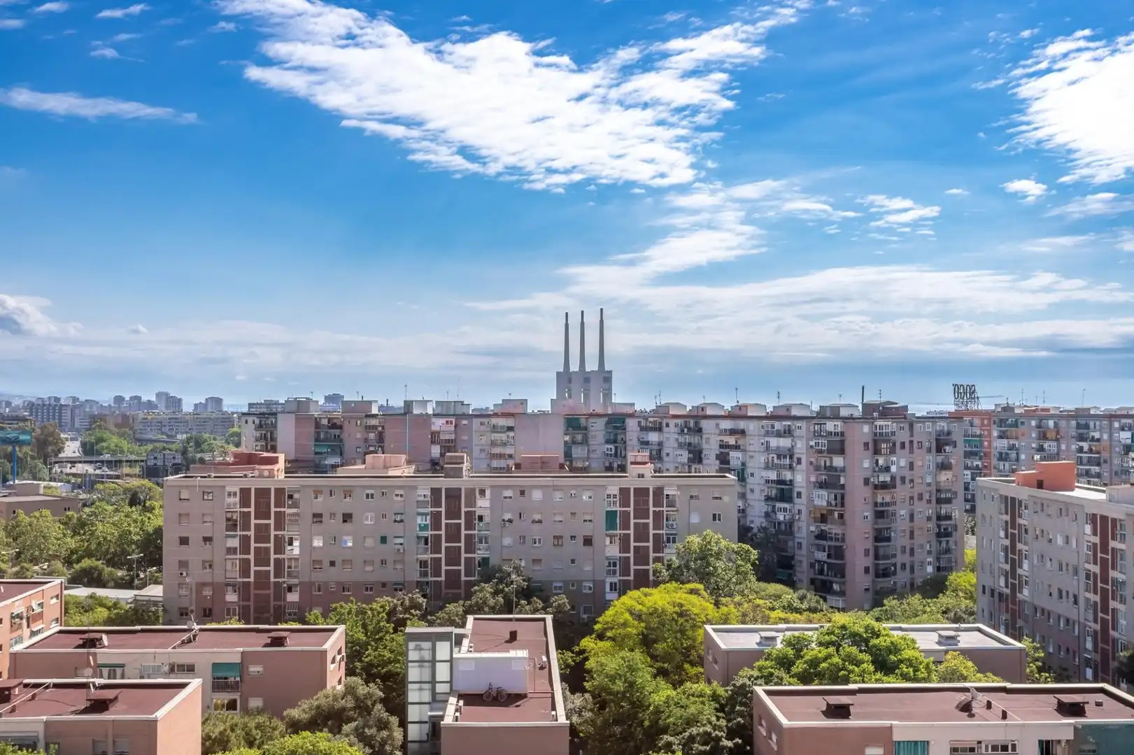 Exterior view of Office for rent in Barcelona