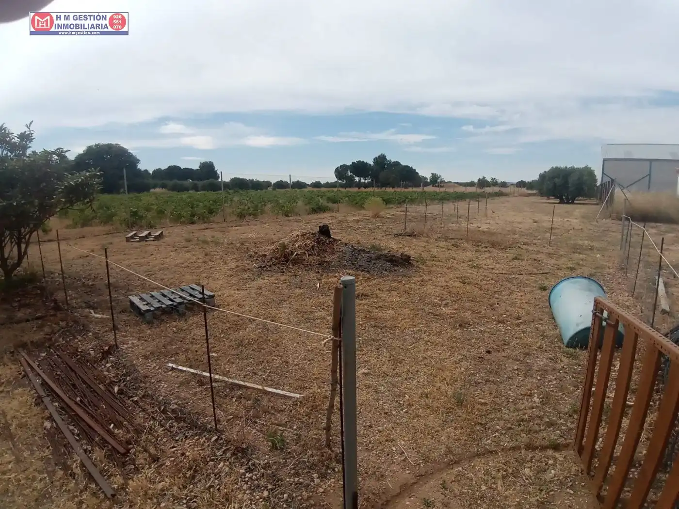 Casa o xalet en venda en Arenales de San Gregorio amb Jardí privat, Terrassa i Moblat