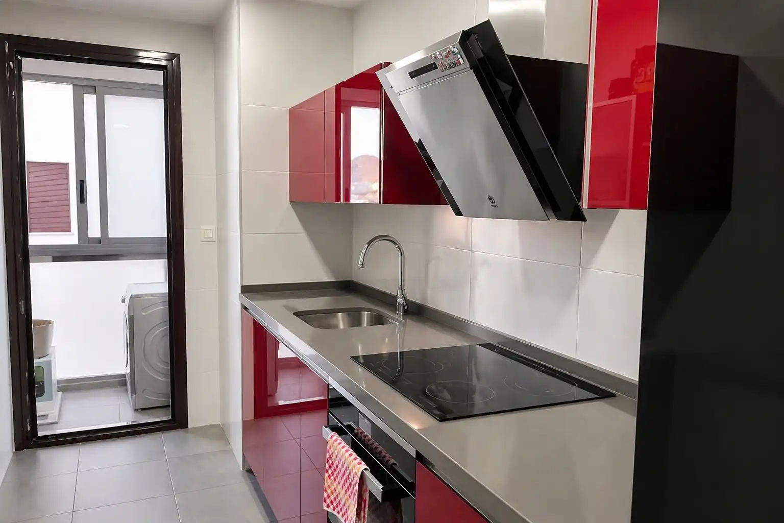 Kitchen of Flat for sale in Málaga  with Air Conditioner, Heating and Oven