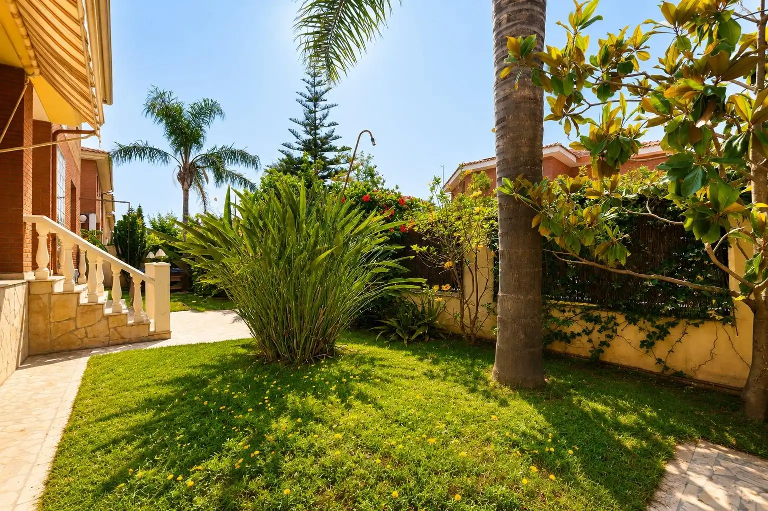Jardí de Casa o xalet en venda en Cambrils amb Aire condicionat, Calefacció i Jardí privat