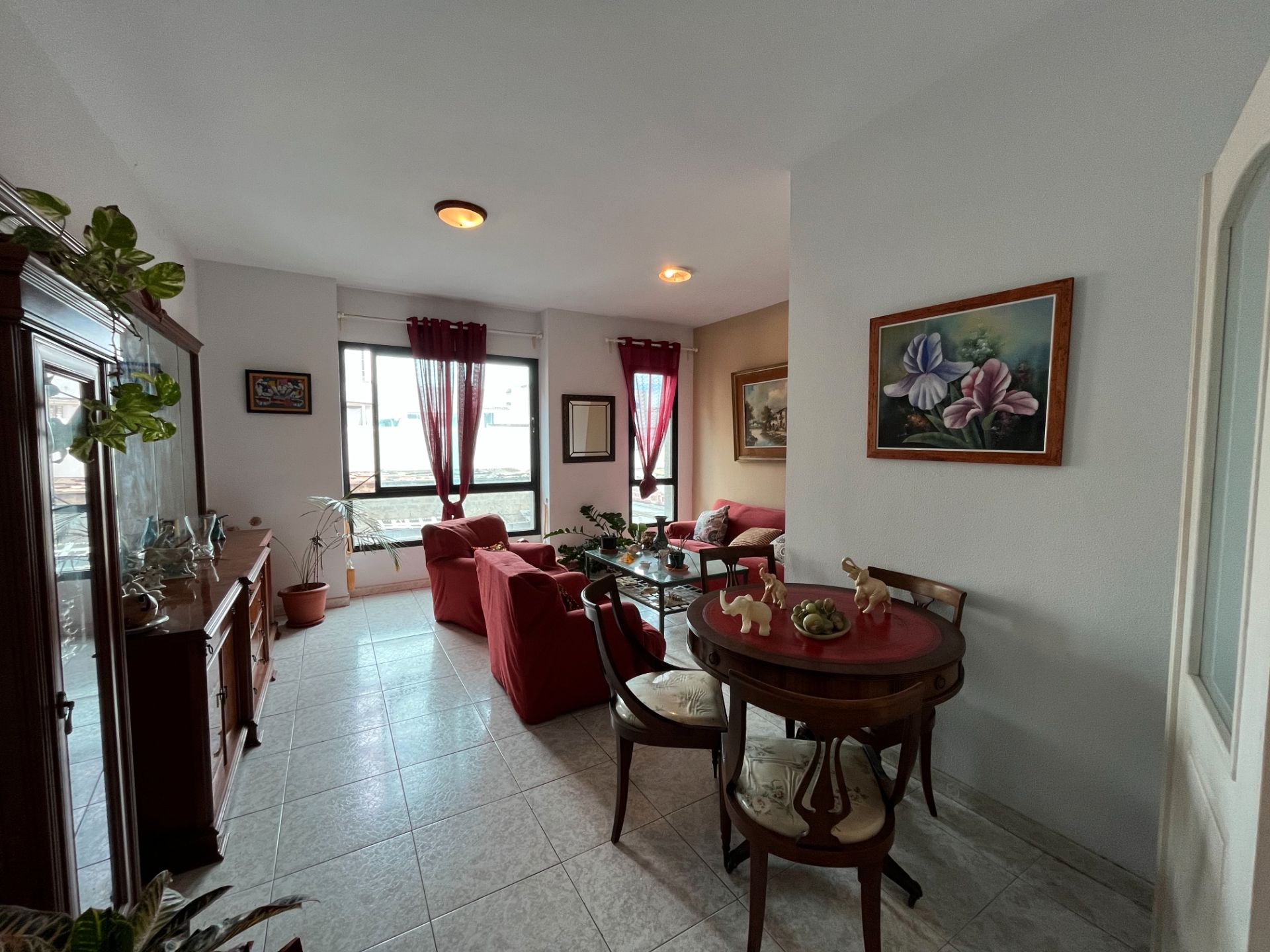 Sala d'estar de Pis en venda en Las Palmas de Gran Canaria amb Traster