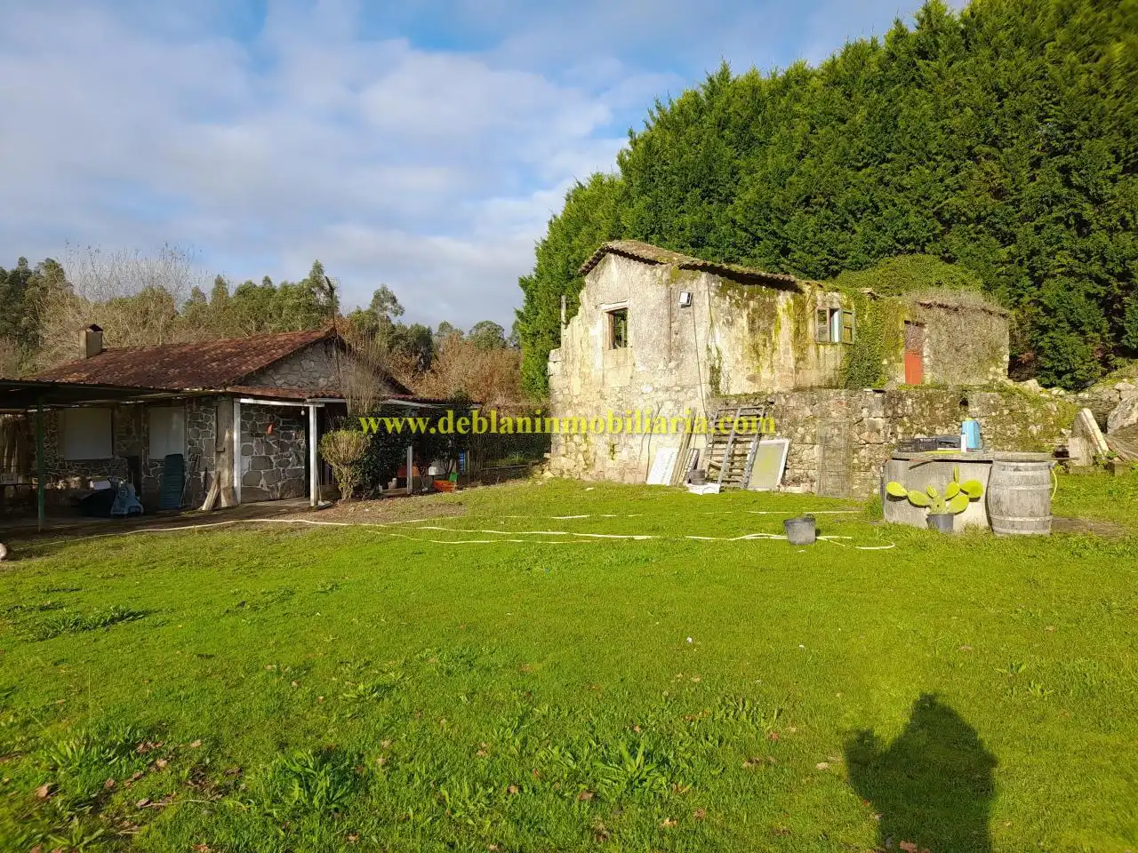 House with garden for sale in Tomiño