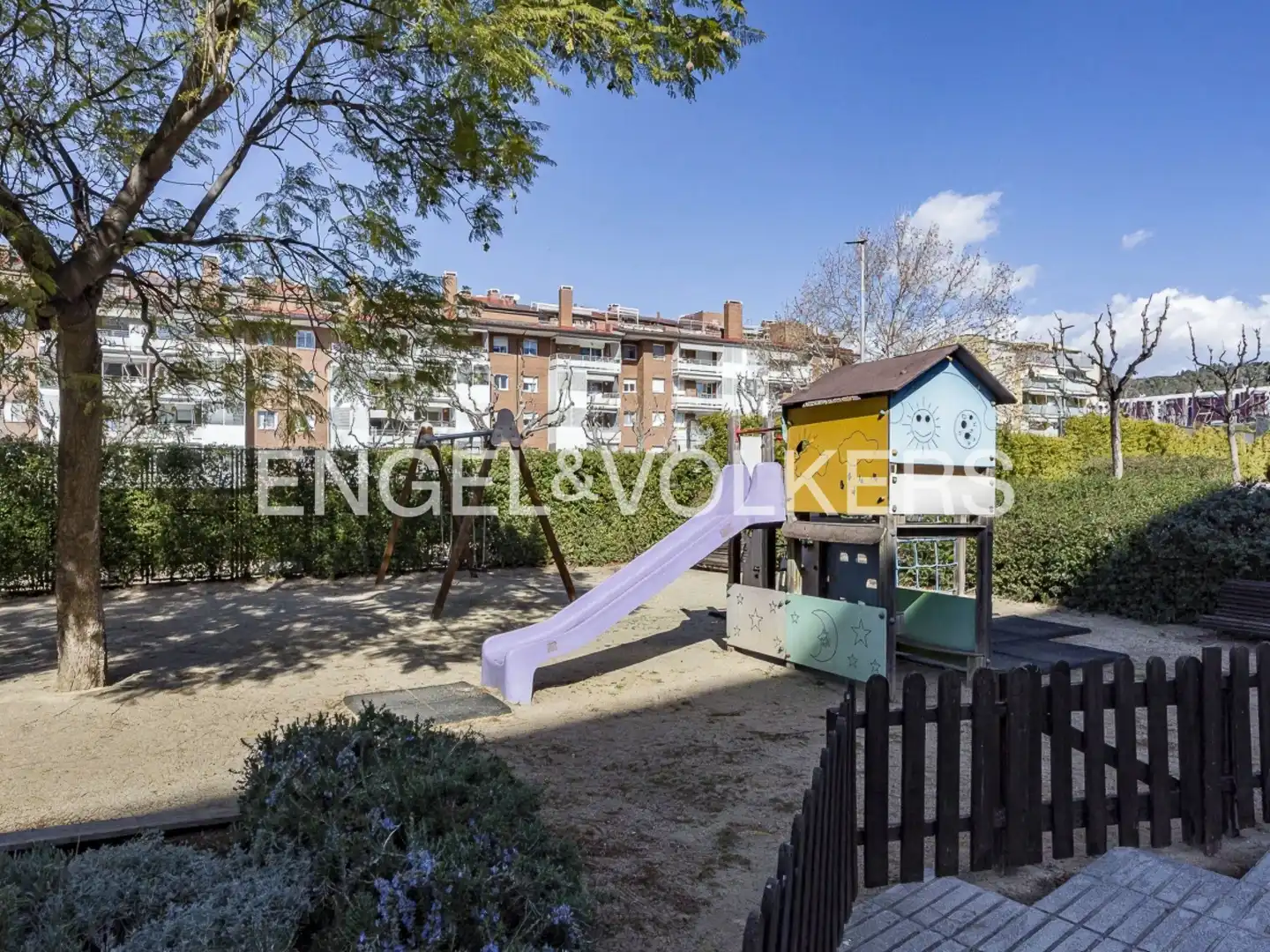 Terraza de Piso de alquiler en Sant Feliu de Llobregat con Aire acondicionado, Calefacción y Parquet