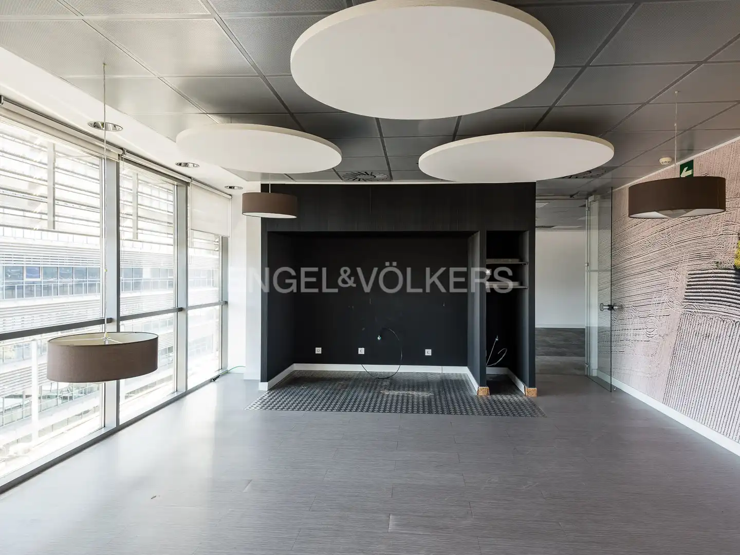 Gebäude zum Verkauf in Sant Cugat del Vallès