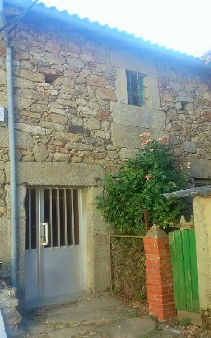 Vista exterior de Casa o chalet en venta en Umbrías