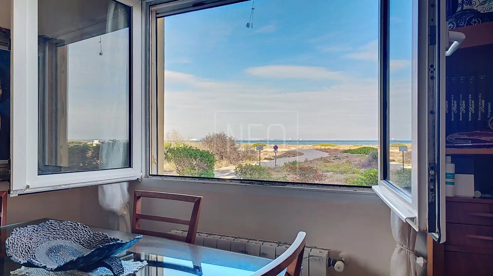 Habitación de Planta baja en venta en Valencia con Jardín privado y Piscina comunitaria