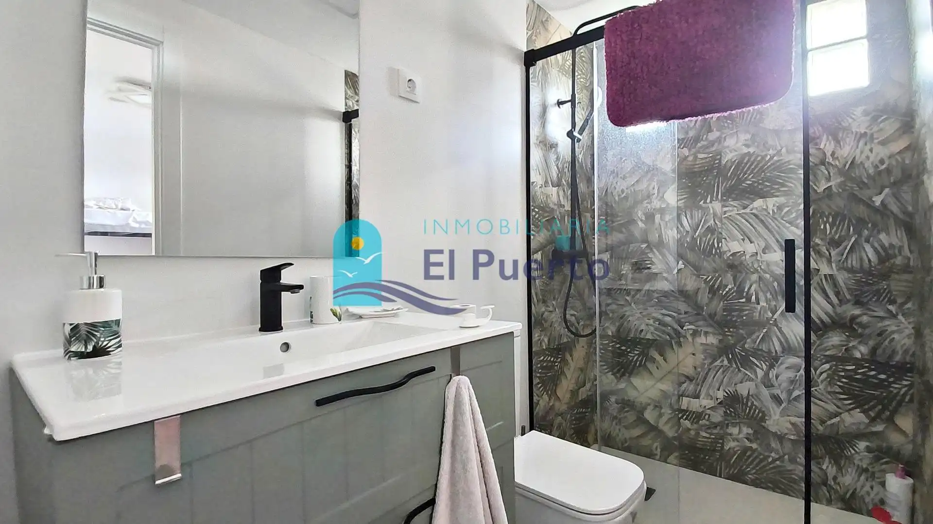 Baño de Piso en venta en Mazarrón con Aire acondicionado, Calefacción y Jardín privado