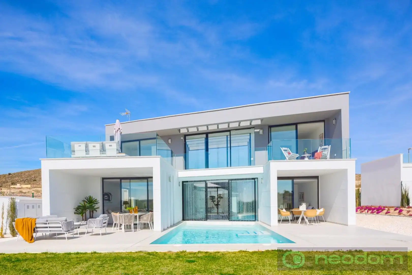 Maison avec piscine à vendre à N/A