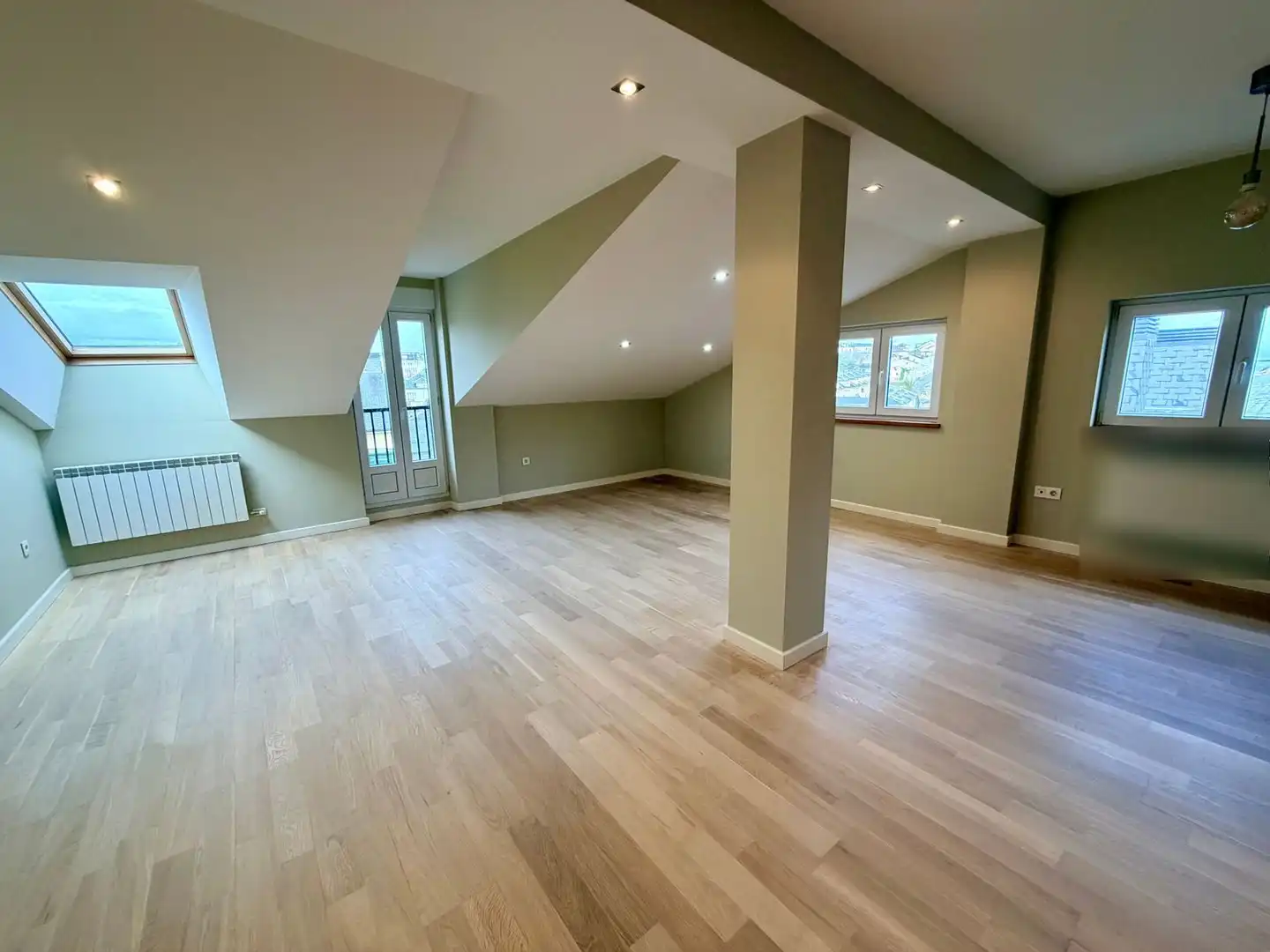 Flat for sale in Castropol