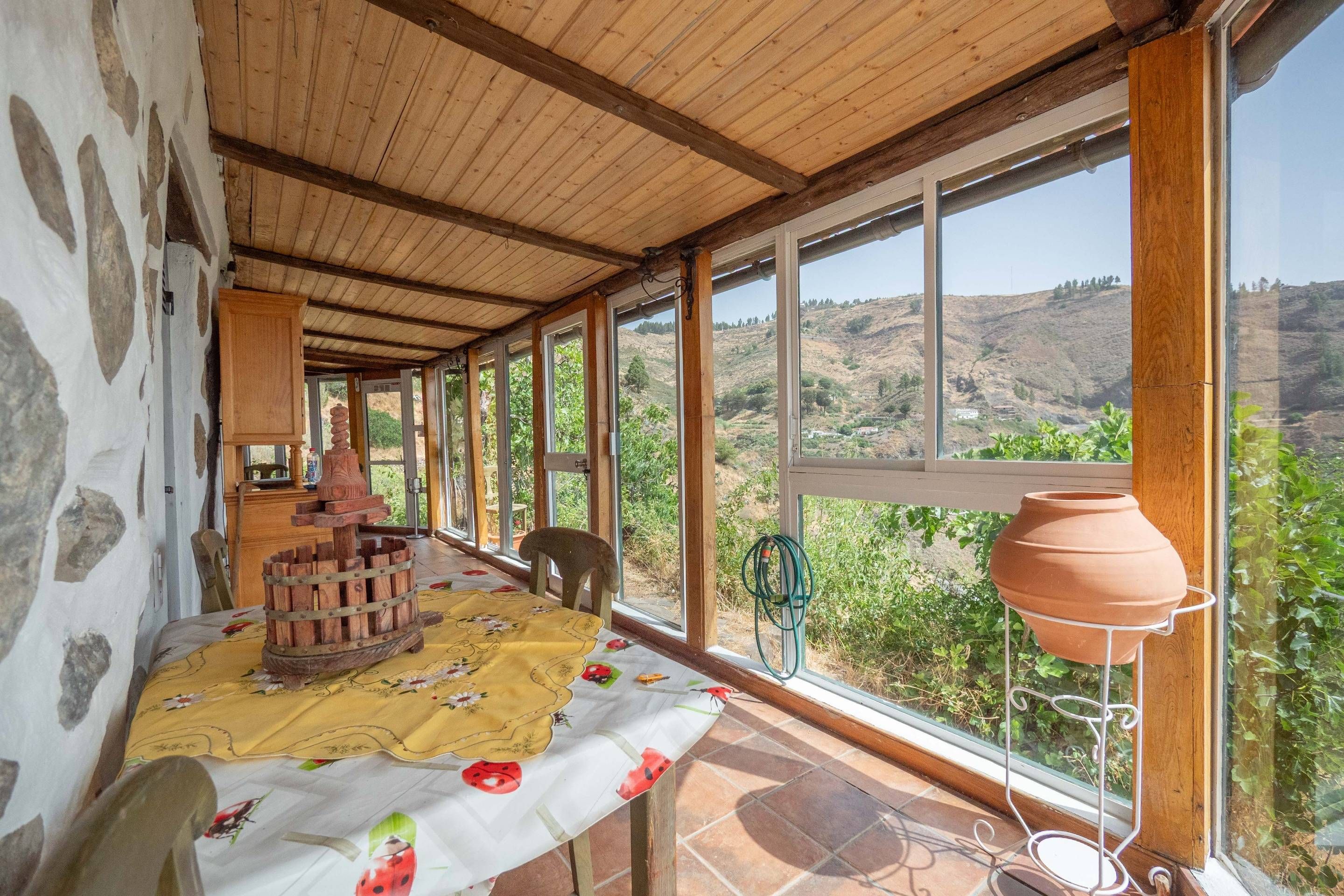 Cocina de Finca rústica en venta en Vega de San Mateo