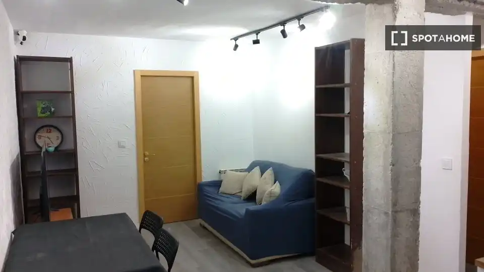 Room in Lucero
