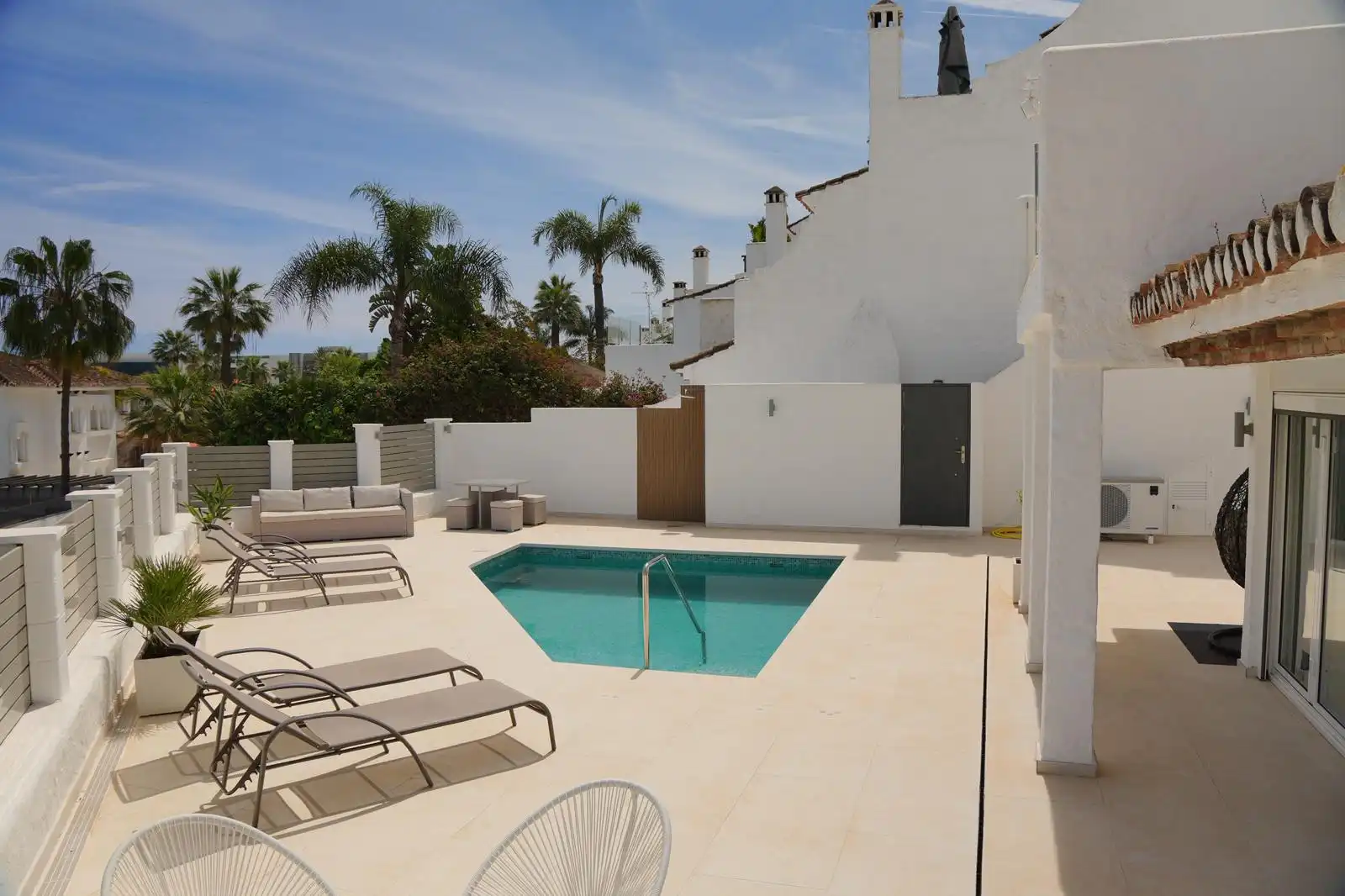 Jardí de Casa o xalet de lloguer en Marbella amb Jardí privat, Terrassa i Piscina