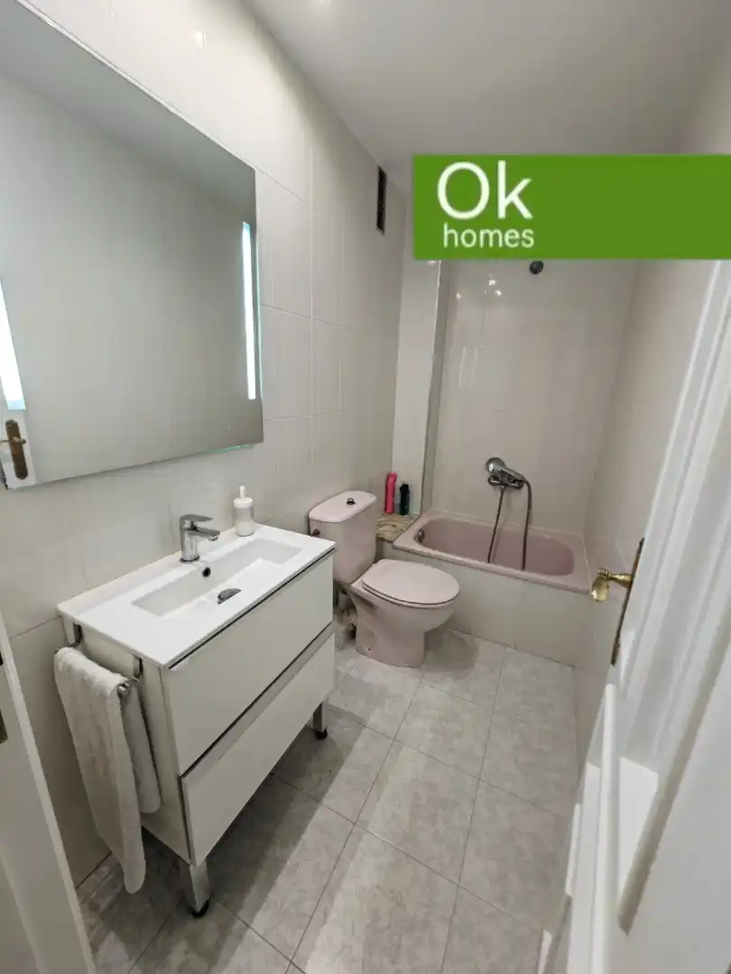 Baño de Piso en venta en Betanzos con Calefacción, Parquet y Terraza