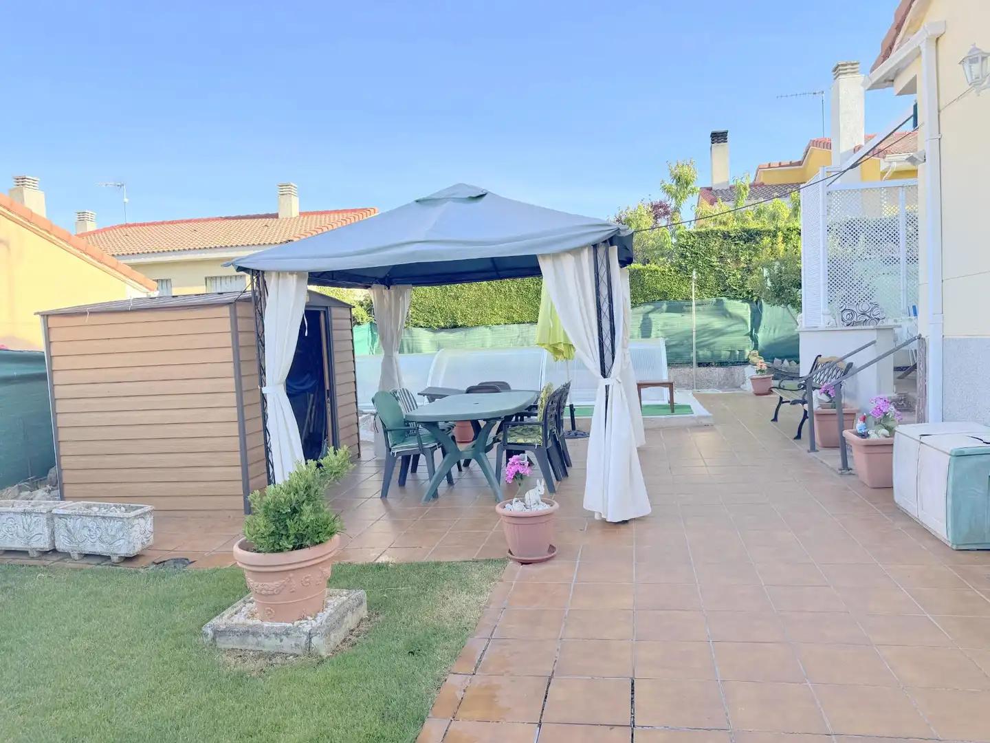 Terraza de Casa o chalet en venta en Herradón de Pinares con Calefacción, Jardín privado y Piscina