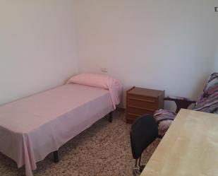 Bedroom of Apartment to share in  Murcia Capital  with Air Conditioner