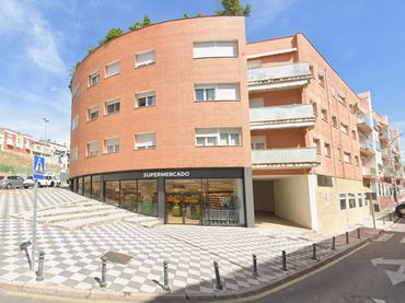 Local comercial en venda a C/ Fausto Culebras
