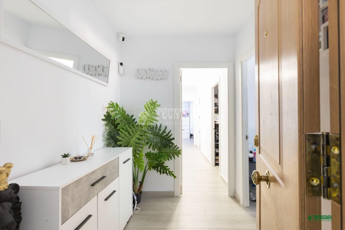 Pis en venda en  Almería Capital amb Aire condicionat