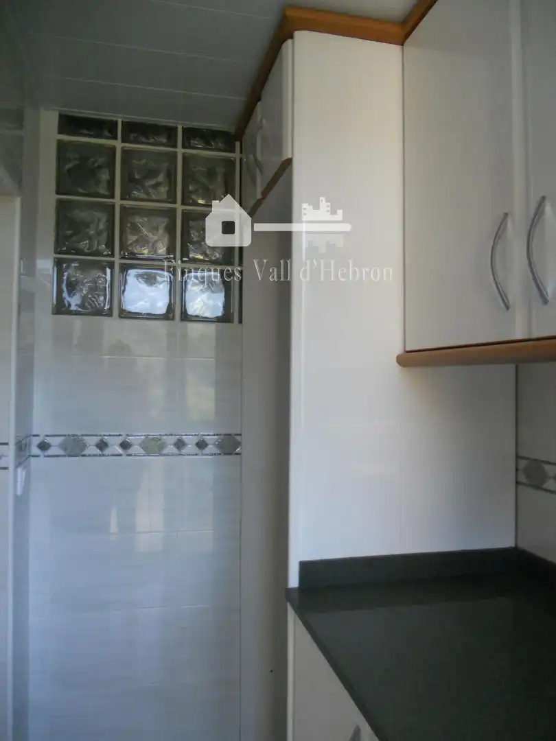 Baño de Piso en venta en Barcelona con Terraza y Balcón