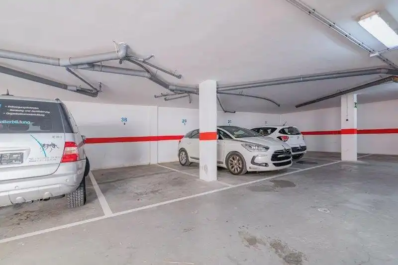 Parking de Apartamento en venta en Almuñécar con Aire acondicionado, Terraza y Amueblado