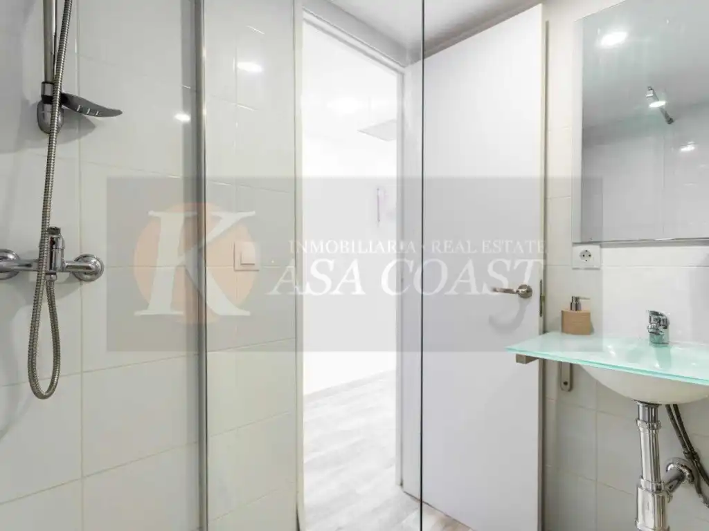 Vivienda con piscina en venta en Puerto Deportivo, imagen 19