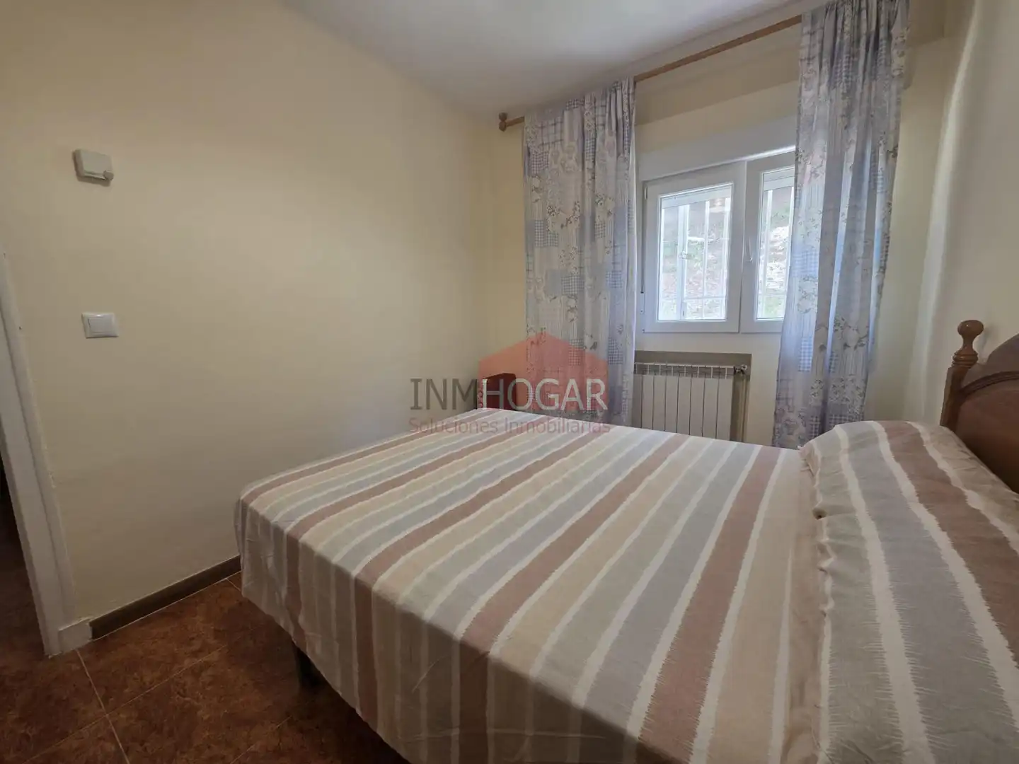 Bedroom of Flat for rent in Ávila  with Heating