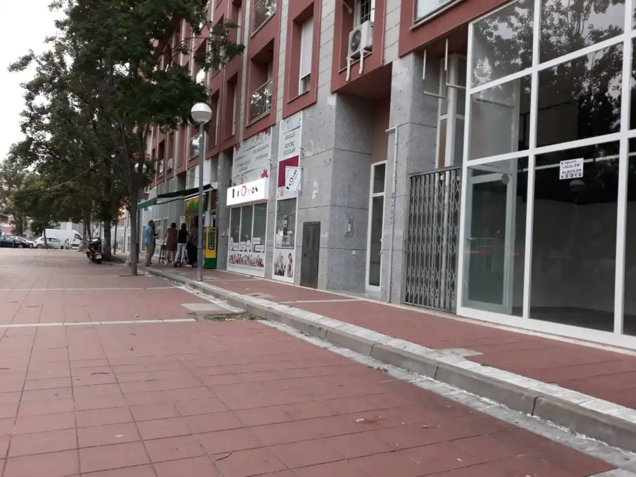 Außenansicht von Büro zur Miete in Terrassa