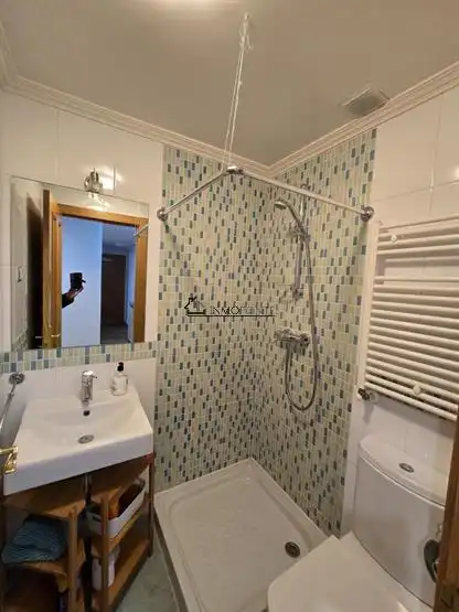 Wohnung zur Miete in San Salvador - Caeira