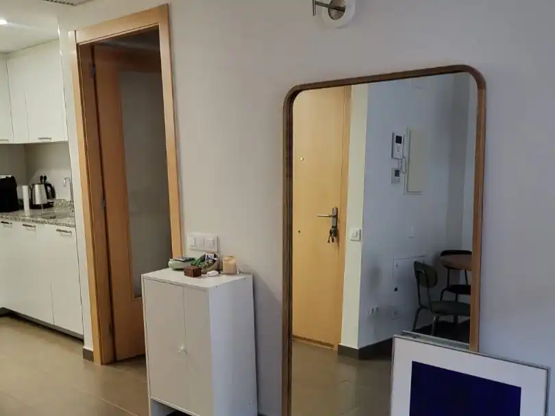 Wohnung zur Miete in Barcelona mit Klimaanlage, Heizung und Abstellraum