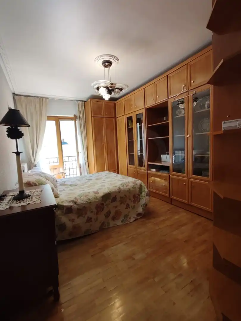 Schlafzimmer von Wohnung zur Miete in Astorga mit Heizung