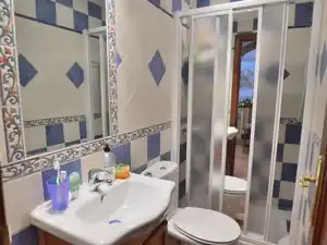 Baño de Casa o chalet de alquiler en Faraján con Amueblado